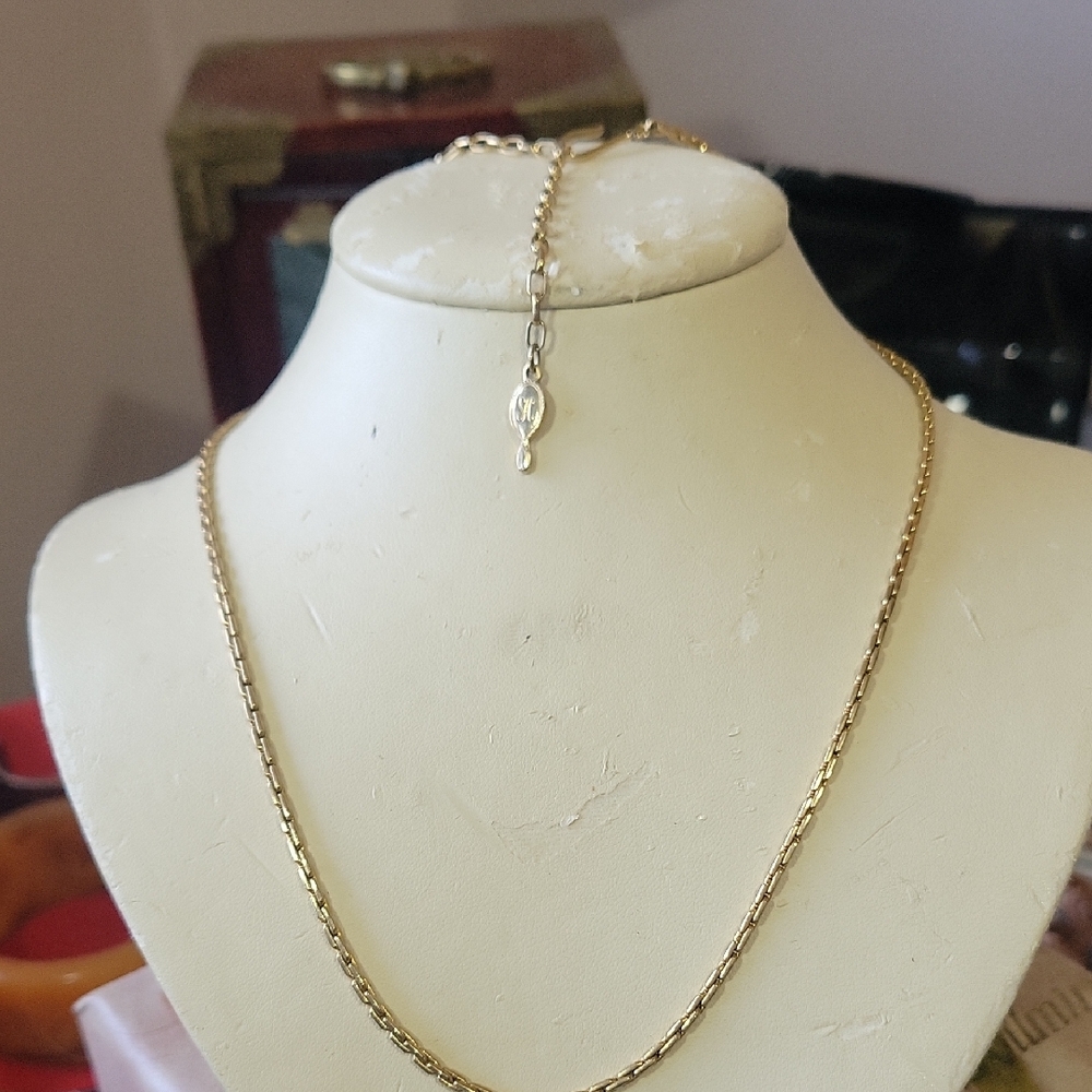 SARAH COVENTRY CHAIN 21"